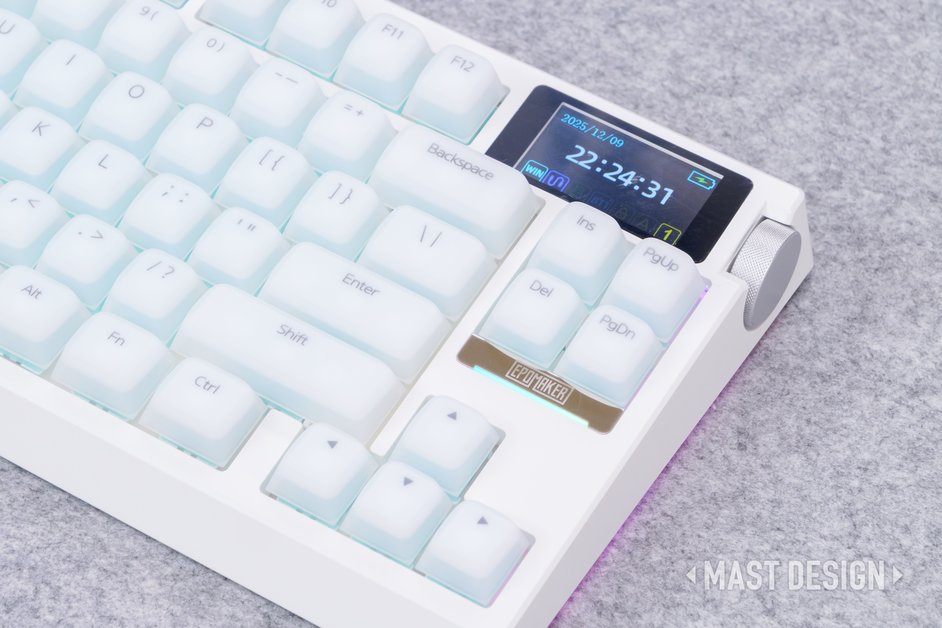 Epomaker G84 Pro レビュー｜重厚なコトコト音と美しいRGBを両立した